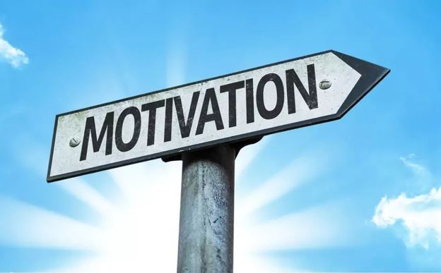 Strategies for Sustaining Motivation and Discipline in the Saving Process